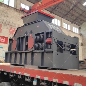 2PG1200x800型對輥制砂機 大型制砂機發往湖北