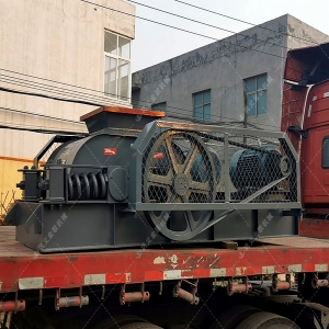 610X400對輥破碎機發貨圖片_發往甘肅蘭州_破碎金礦石