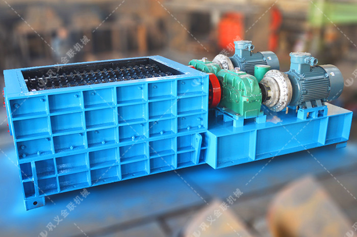 強(qiáng)力雙齒輥破碎機(jī)-大型狼牙輥破碎機(jī)-分級(jí)齒輥式破碎機(jī)結(jié)構(gòu)特點(diǎn) 強(qiáng)力雙齒輥破碎機(jī)-大型狼牙輥破碎機(jī)-分級(jí)齒輥式破碎機(jī)結(jié)構(gòu)特點(diǎn)