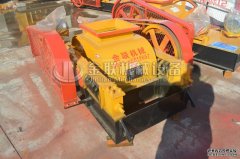 點(diǎn)擊查看對輥破碎機(jī)更好的破碎效果