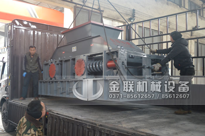 風(fēng)化砂制砂機