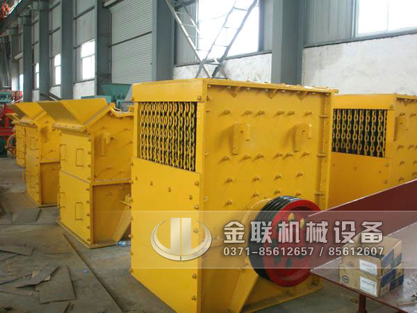 如何更換箱式破碎機的錘頭