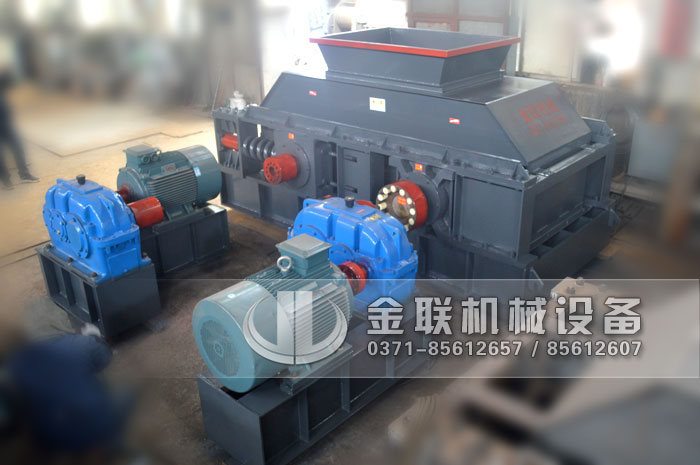 河卵石破碎機(jī)_河卵石破碎機(jī)廠家,破碎河卵石的生產(chǎn)線,河卵石破碎機(jī)價格